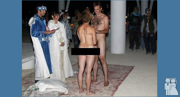 funny nude wedding photo