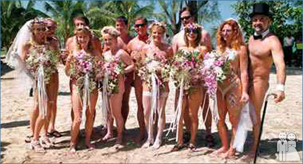 funny wedding party photo